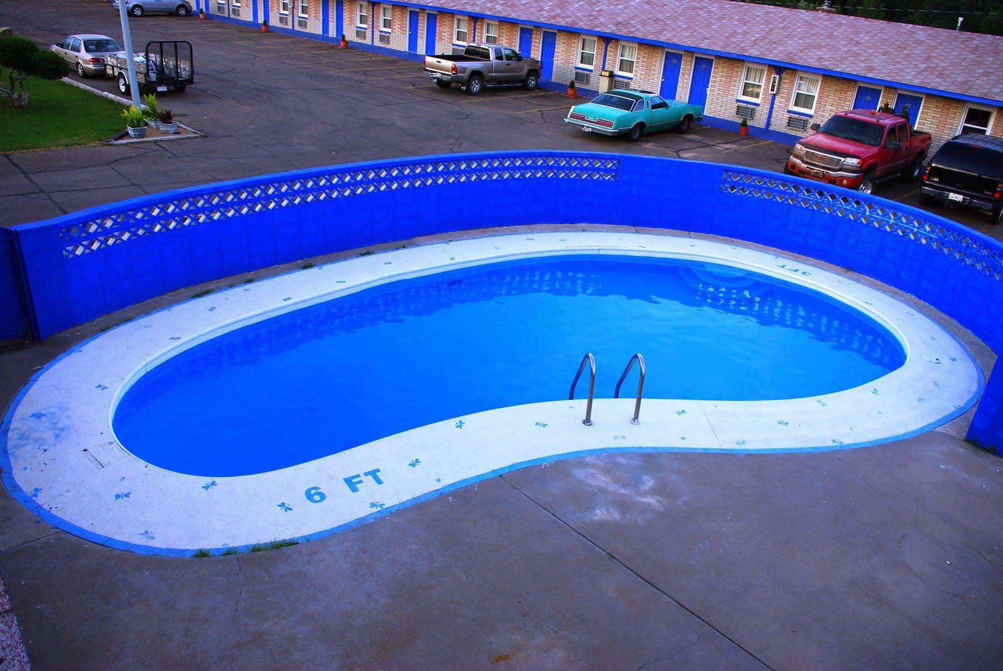 Blue Spruce Motel Lamar Facilities photo